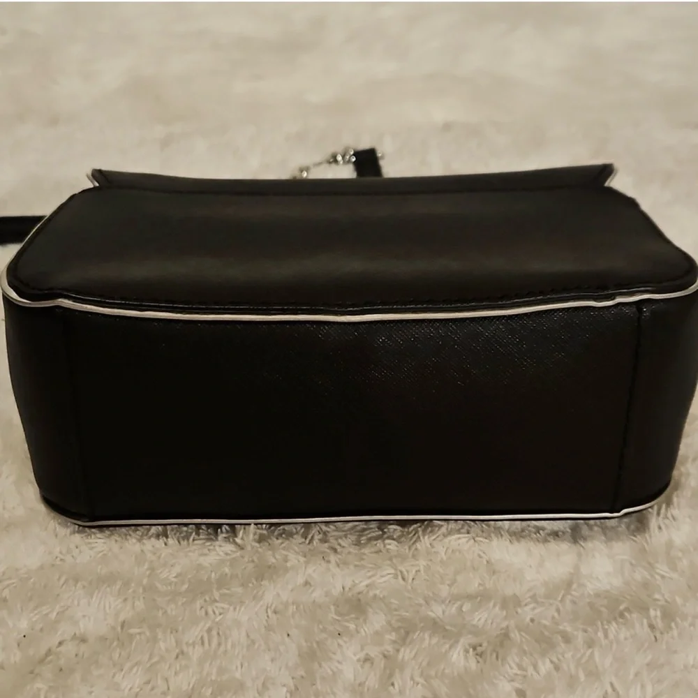 Rare Michael Kors Sloan Specchio Shoulder Flap Bag Black Saffiano